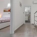 Awesome In Prázdninový dům *