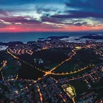 Awesome In Ližnjan